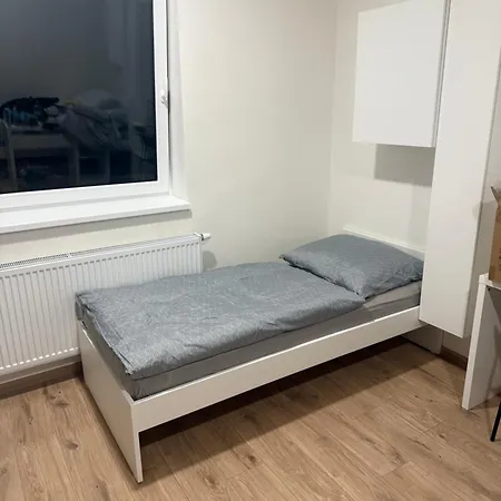 Mast 招待所 斯图帕瓦